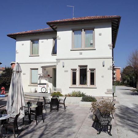 Residence Villa Frio Frio Ronchi Dei Legionari Εξωτερικό φωτογραφία
